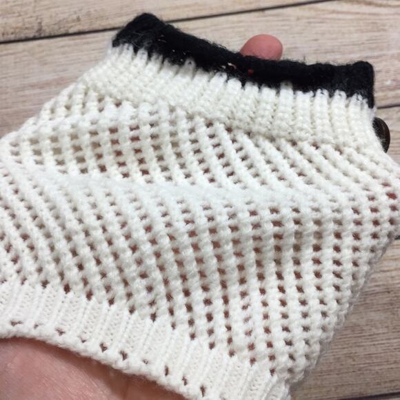 Crochet Button Boot Cuff Toppers - Picture 4 of 7